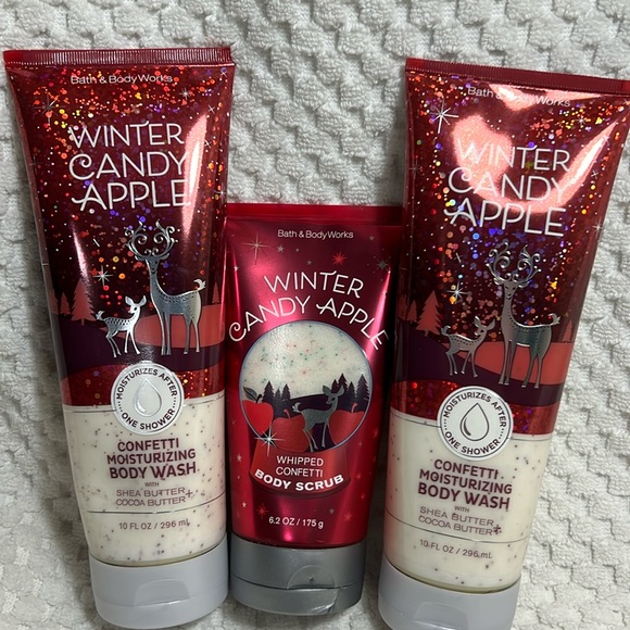 Bath and Body Works Winter Candy Apple Body Wash - Picture 1 of 3
